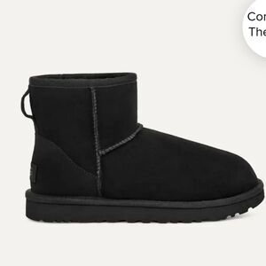 UGG with classic mini II